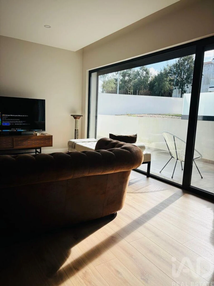 Apartamento T4 para Venda em Nossa Senhora do Pópulo, Coto e São Gregório Foto 2