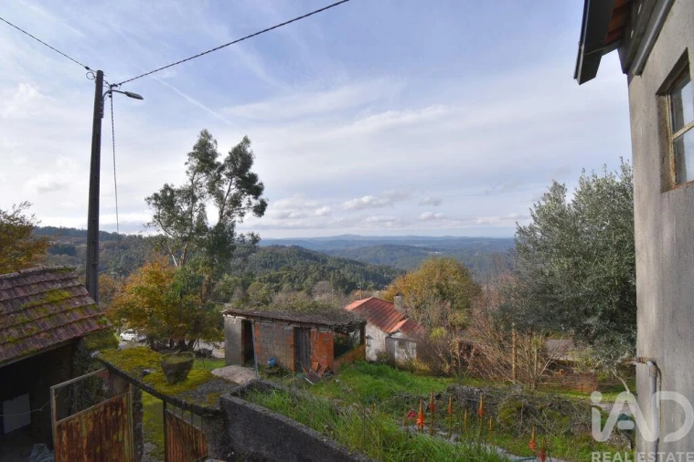 Moradia T4 para Venda em Vila Nova Foto 10