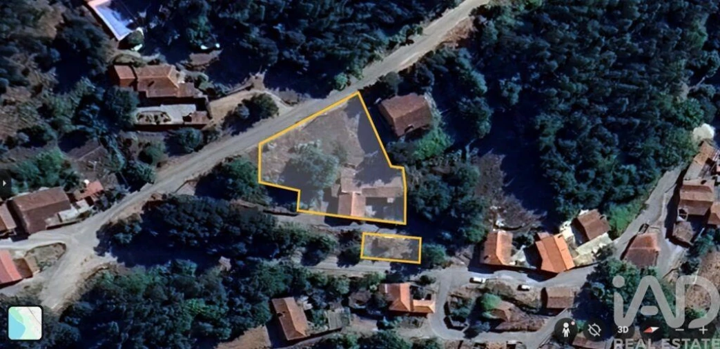 Moradia T4 para Venda em Vila Nova Foto 35