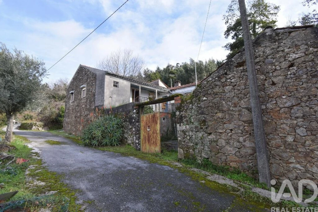 Moradia T4 para Venda em Vila Nova Foto 7