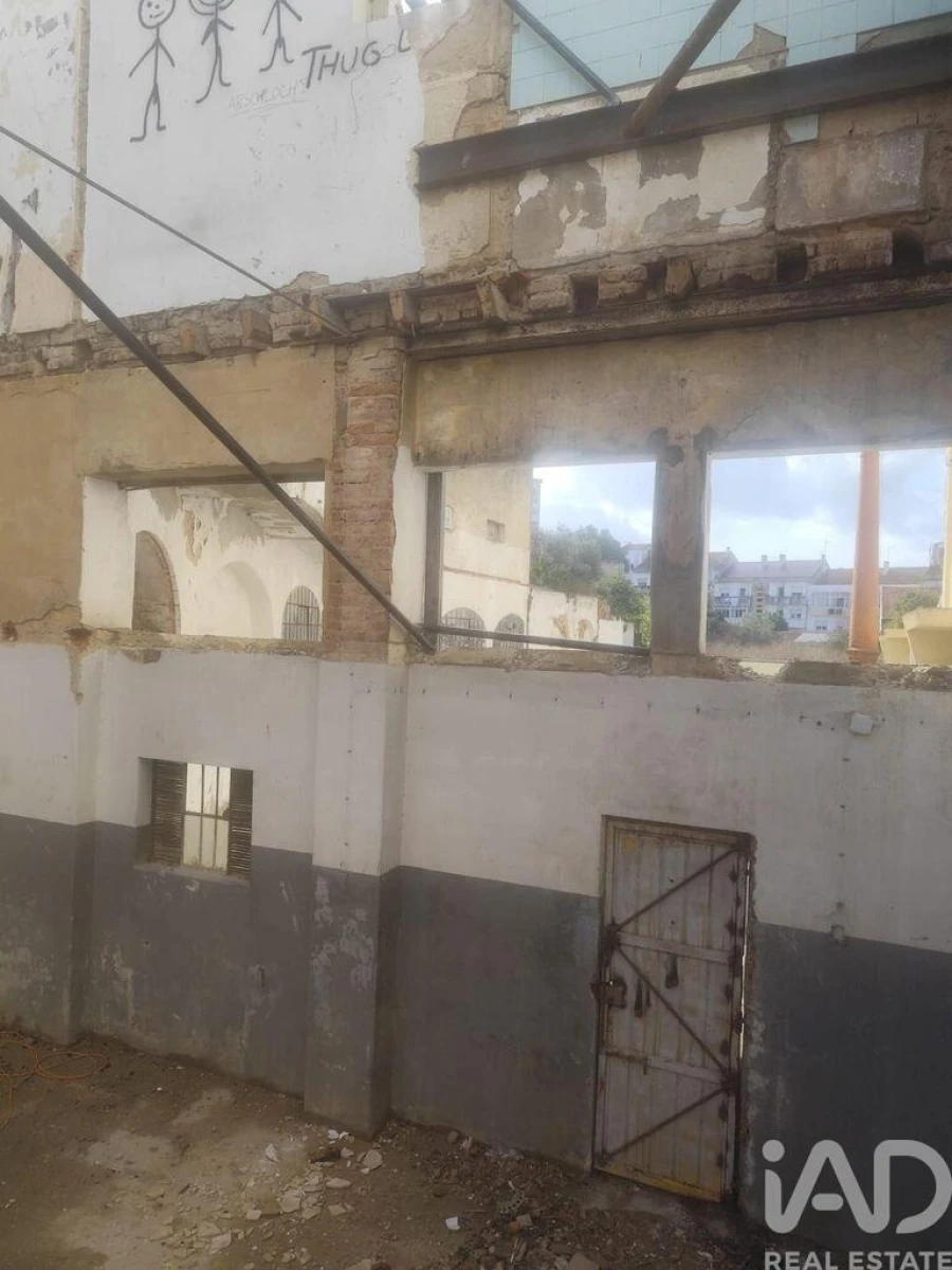 Prédio para Venda em União das Freguesias de Setúbal Foto 4