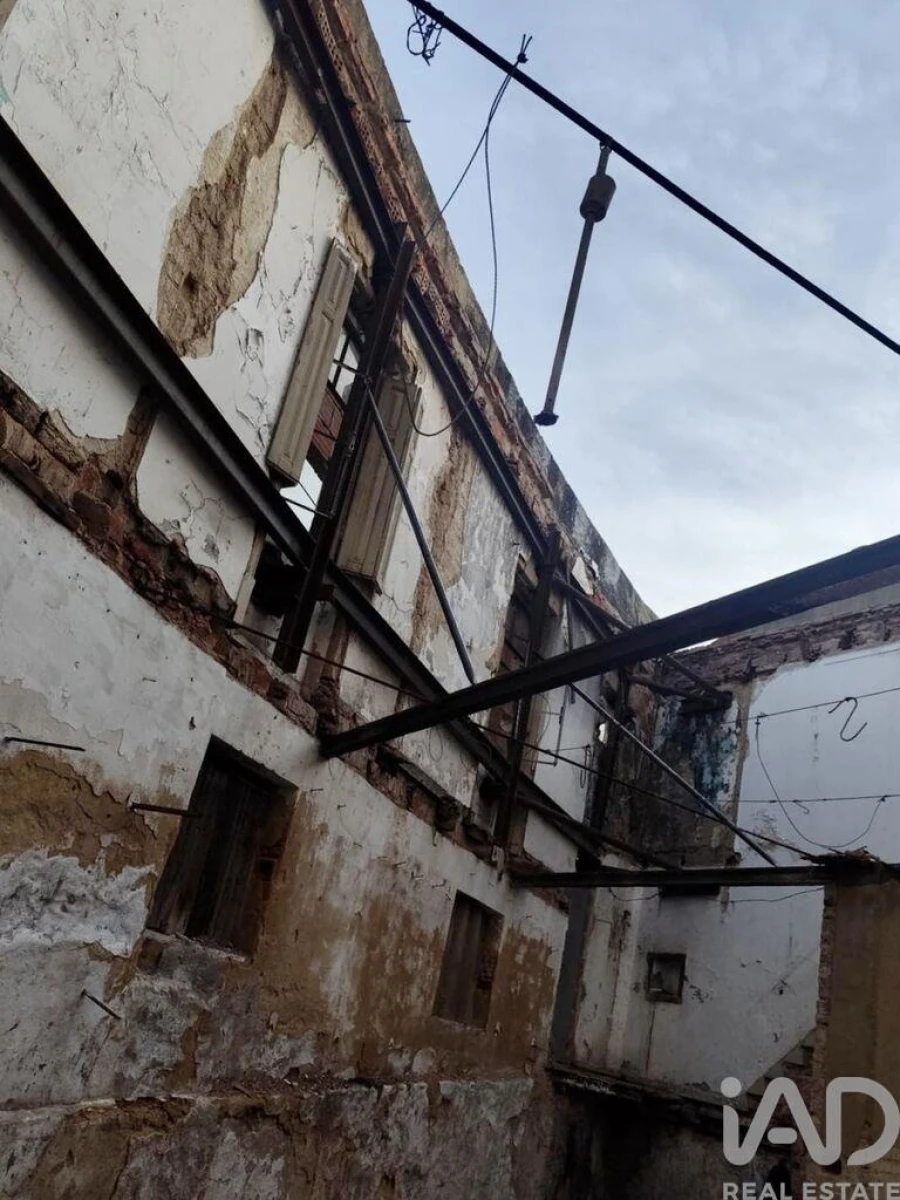 Prédio para Venda em União das Freguesias de Setúbal Foto 2