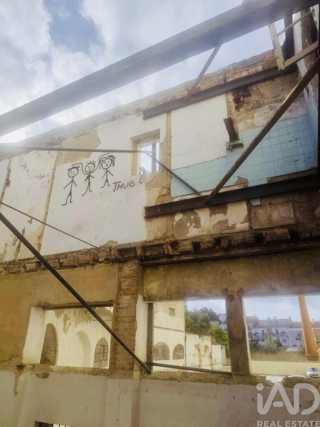 Prédio para Venda em União das Freguesias de Setúbal Foto 3