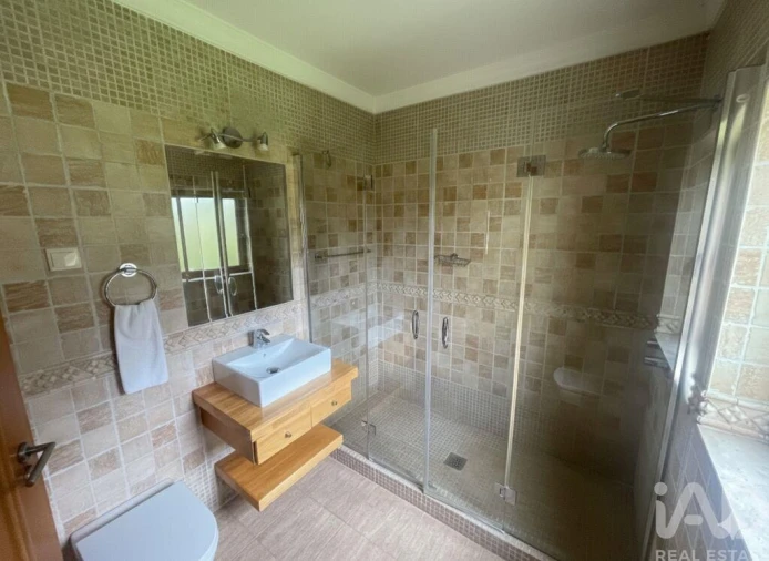 Moradia T6 para Venda em Conceição e Estoi Foto 13