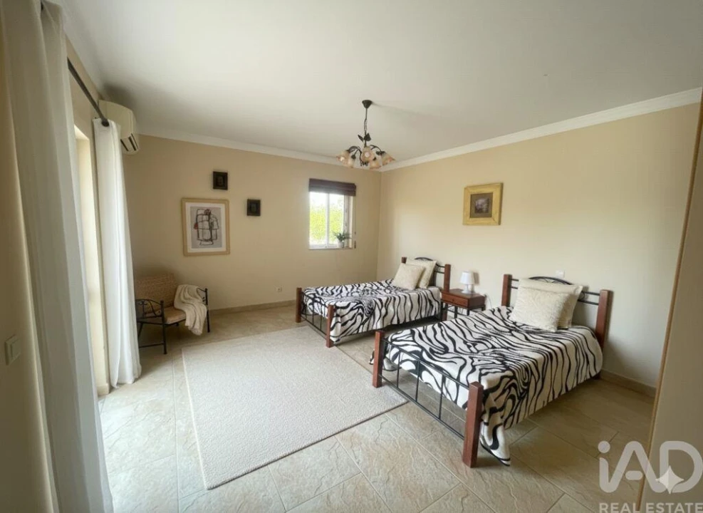 Moradia T6 para Venda em Conceição e Estoi Foto 15