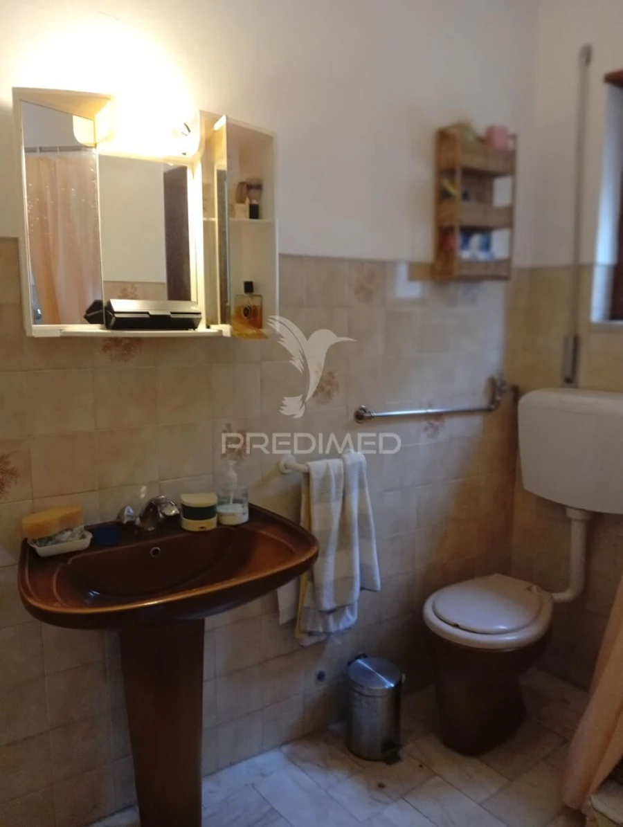 Moradia T1 para Venda em Redondo Foto 11