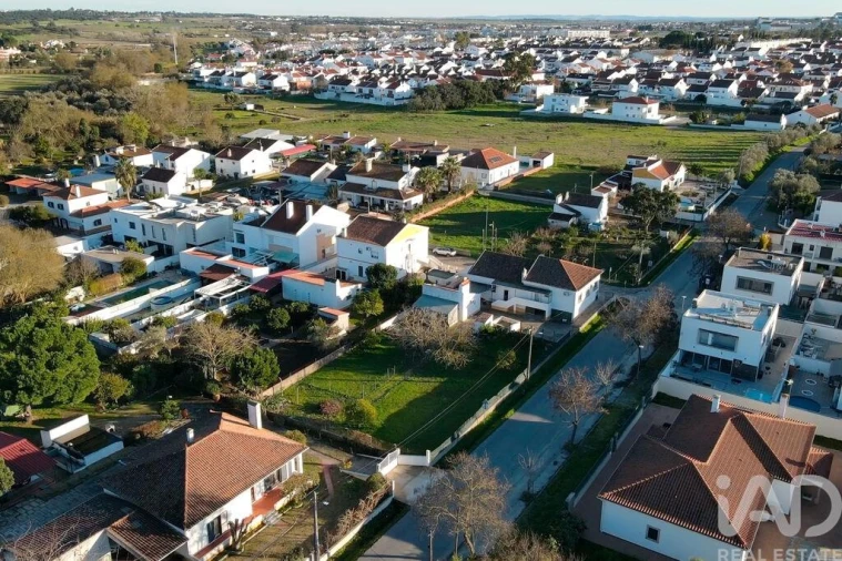 Moradia T6 para Venda em Bacelo e Senhora da Saúde Foto 6