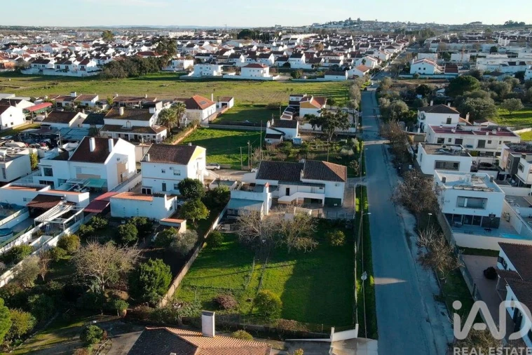 Moradia T6 para Venda em Bacelo e Senhora da Saúde Foto 8