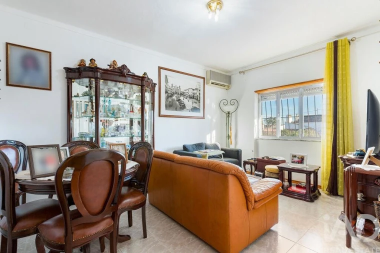 Moradia T6 para Venda em Bacelo e Senhora da Saúde Foto 11