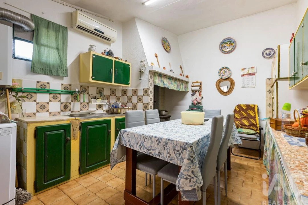 Moradia T6 para Venda em Bacelo e Senhora da Saúde Foto 27