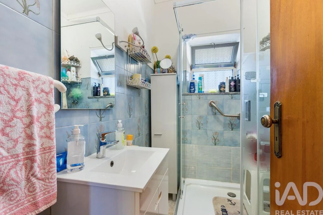 Moradia T6 para Venda em Bacelo e Senhora da Saúde Foto 23