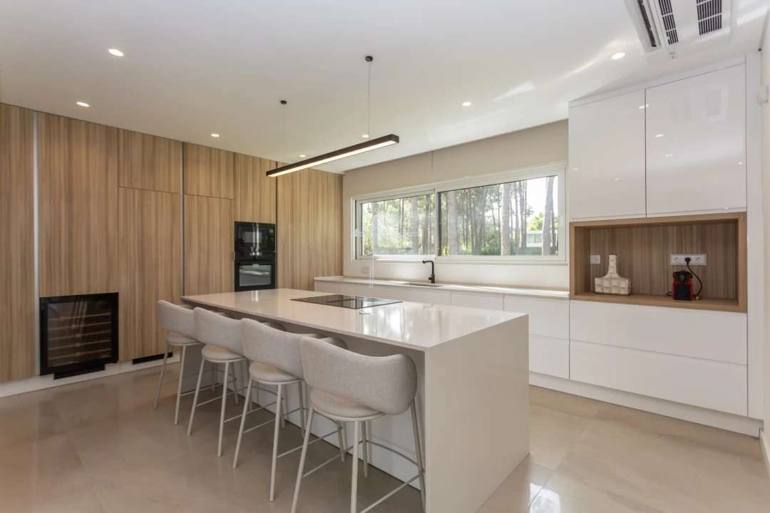 Moradia T5 para Venda em Charneca de Caparica e Sobreda Foto 16