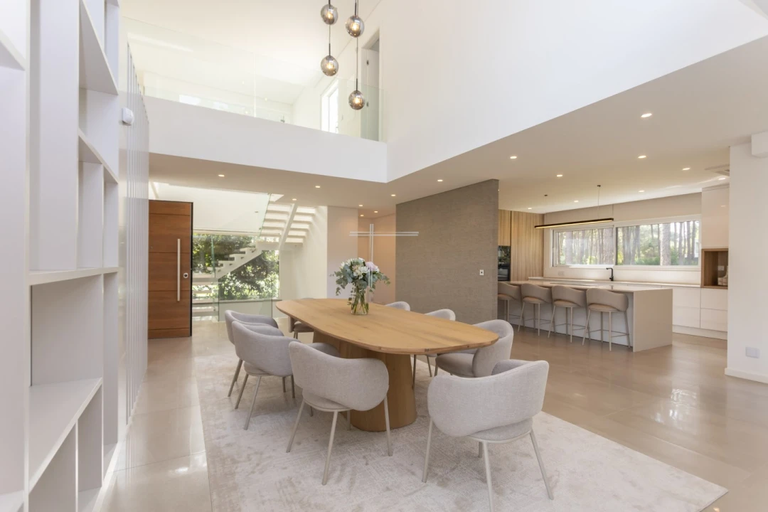 Moradia T5 para Venda em Charneca de Caparica e Sobreda Foto 12