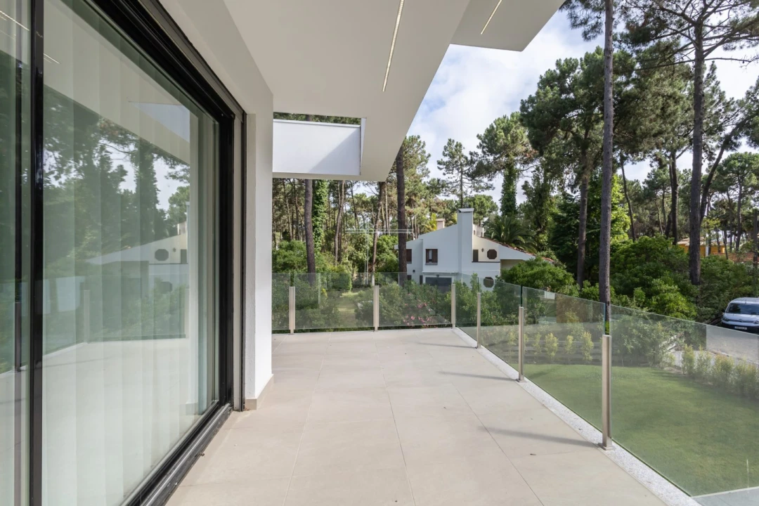 Moradia T5 para Venda em Charneca de Caparica e Sobreda Foto 53