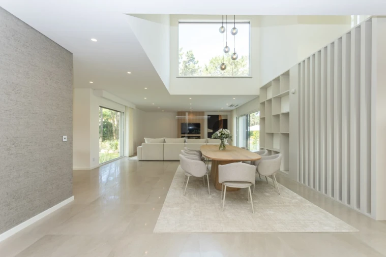 Moradia T5 para Venda em Charneca de Caparica e Sobreda Foto 8