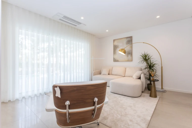 Moradia T5 para Venda em Charneca de Caparica e Sobreda Foto 22