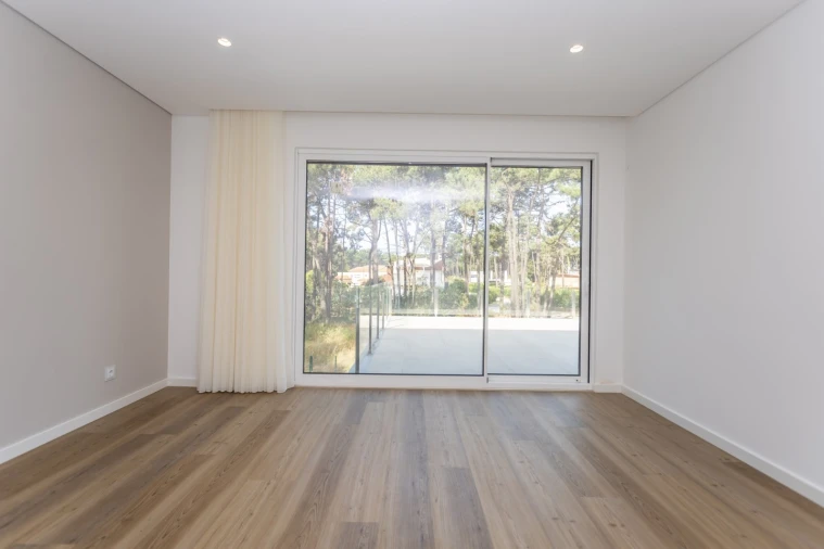 Moradia T5 para Venda em Charneca de Caparica e Sobreda Foto 46