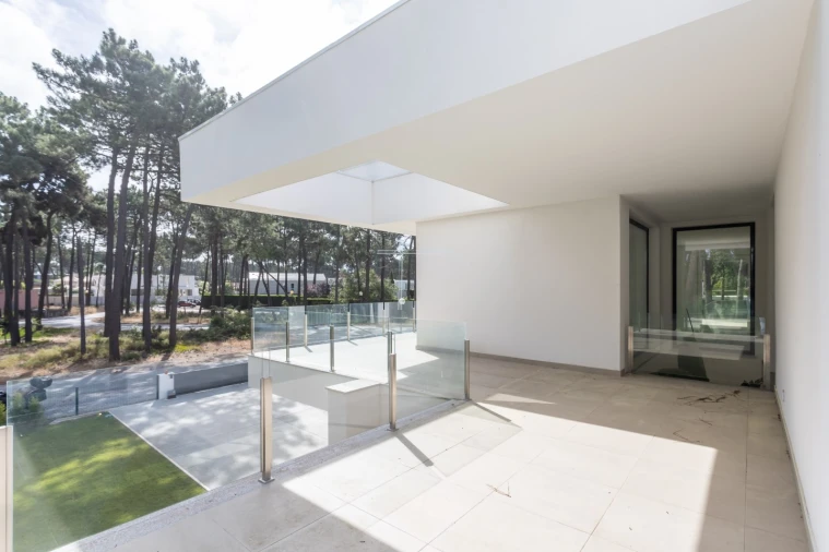 Moradia T5 para Venda em Charneca de Caparica e Sobreda Foto 56