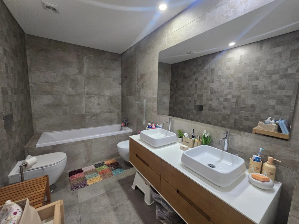 Moradia T4 para Venda em Charneca de Caparica e Sobreda Foto 28