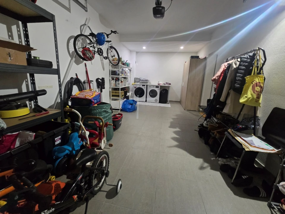 Moradia T4 para Venda em Charneca de Caparica e Sobreda Foto 36