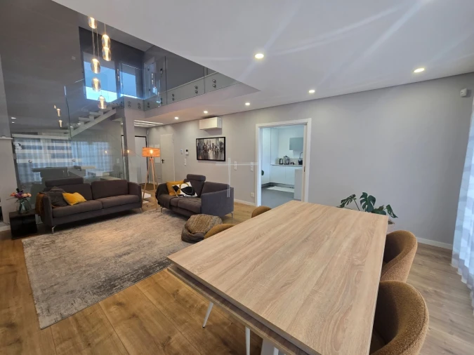 Moradia T4 para Venda em Charneca de Caparica e Sobreda Foto 6