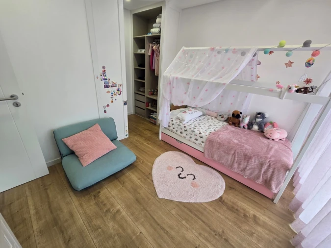 Moradia T4 para Venda em Charneca de Caparica e Sobreda Foto 23