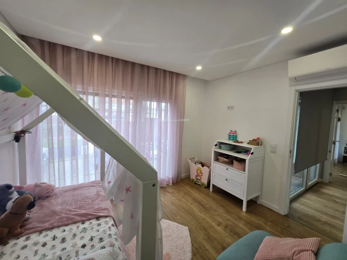 Moradia T4 para Venda em Charneca de Caparica e Sobreda Foto 24