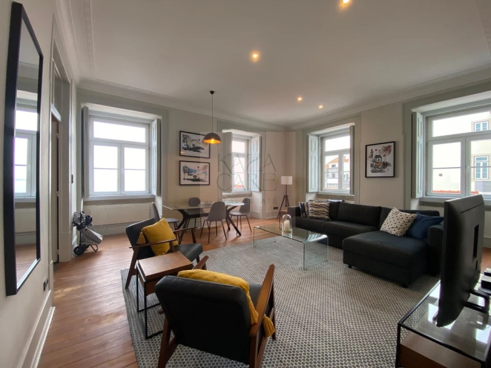 Apartamento T2 para Arrendamento férias em Santa Maria Maior Foto 7