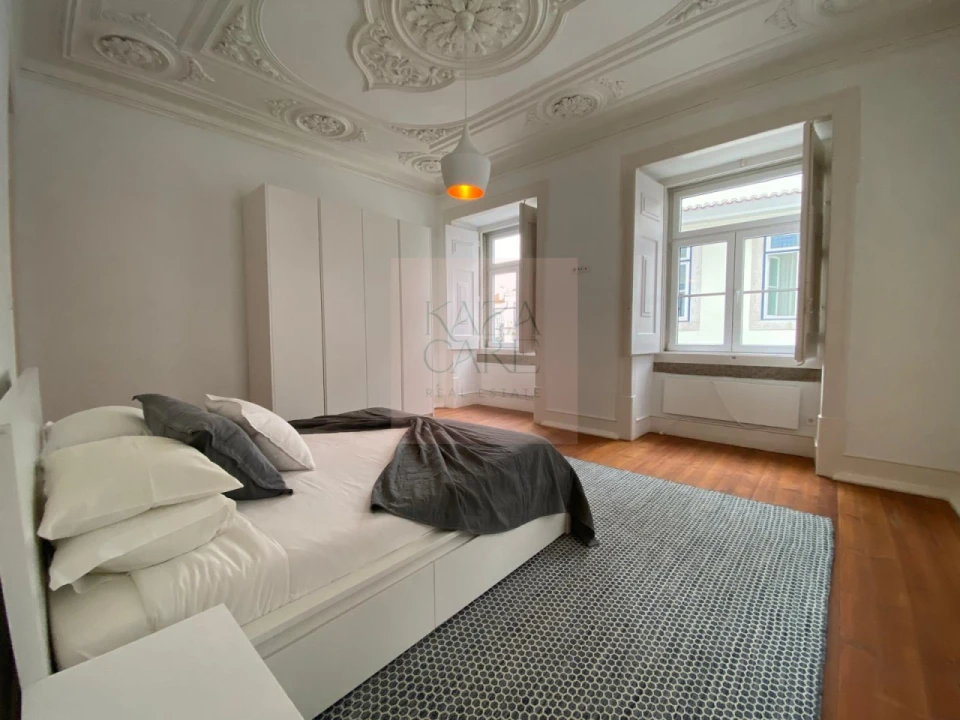 Apartamento T2 para Arrendamento férias em Santa Maria Maior Foto 9