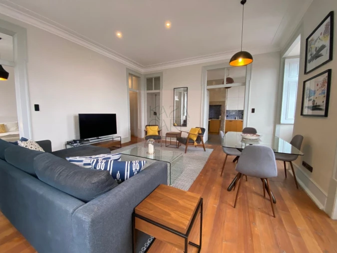 Apartamento T2 para Arrendamento férias em Santa Maria Maior Foto 1