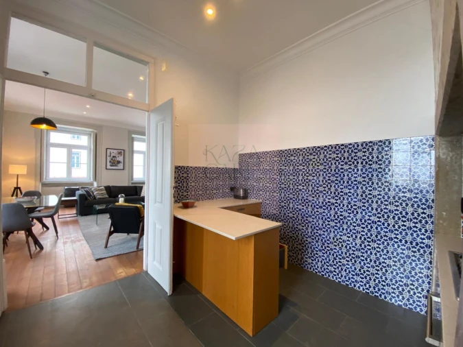 Apartamento T2 para Arrendamento férias em Santa Maria Maior Foto 13