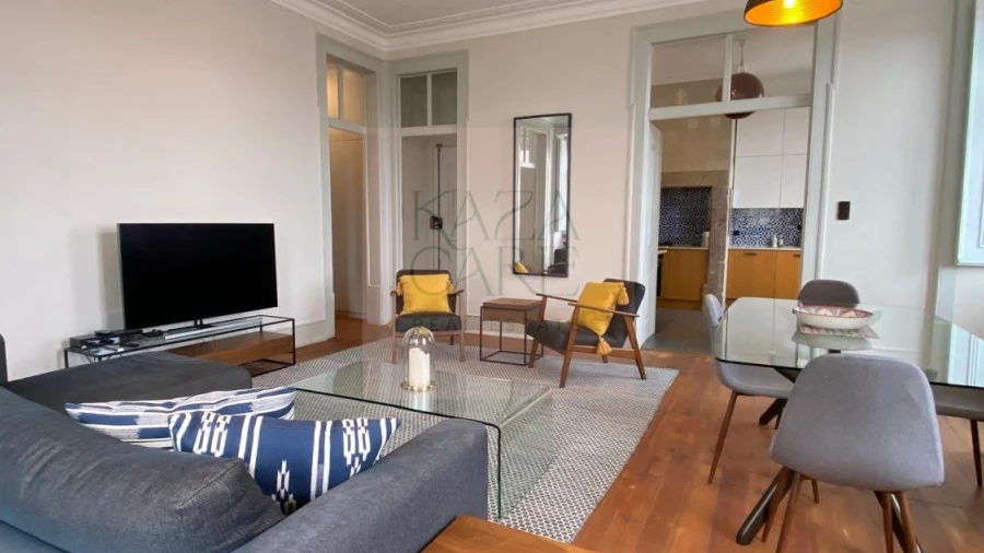 Apartamento T2 para Arrendamento férias em Santa Maria Maior
