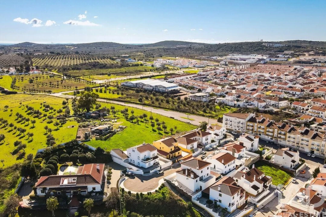 Moradia T3 para Venda em Nossa Senhora da Conceição e São Bartolomeu Foto 5