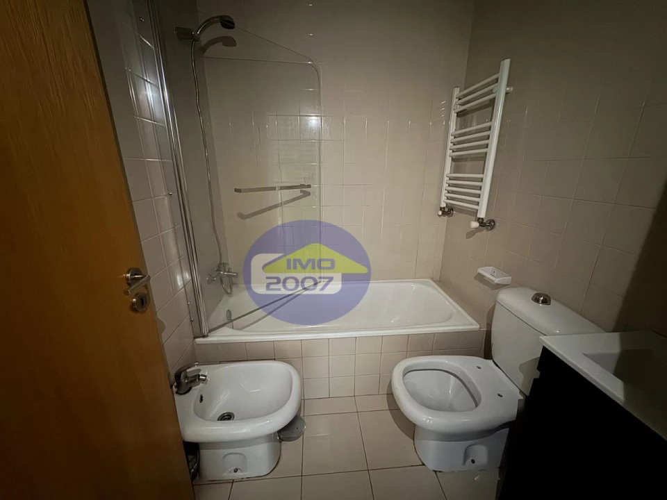 Moradia T3 para Venda em Fornos Foto 16