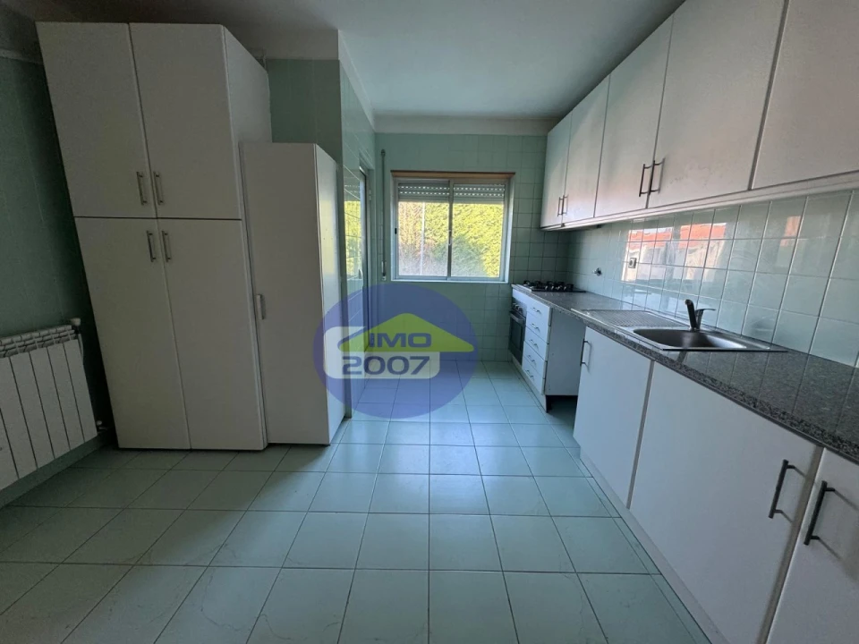 Moradia T3 para Venda em Fornos Foto 12