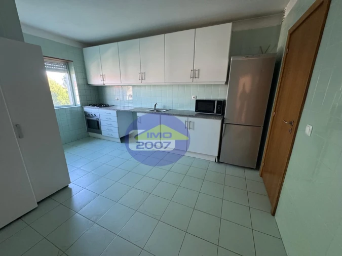 Moradia T3 para Venda em Fornos Foto 9