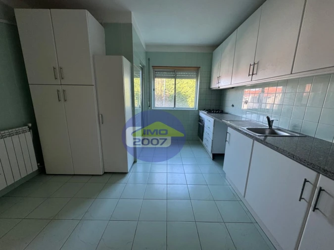 Moradia T3 para Venda em Fornos Foto 12