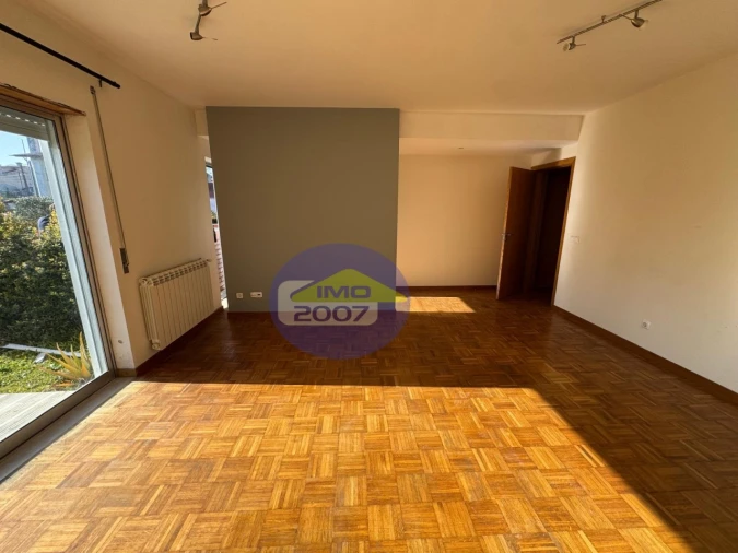 Moradia T3 para Venda em Fornos Foto 16