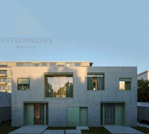 Apartamento T1 para Venda em Lordelo do Ouro e Massarelos