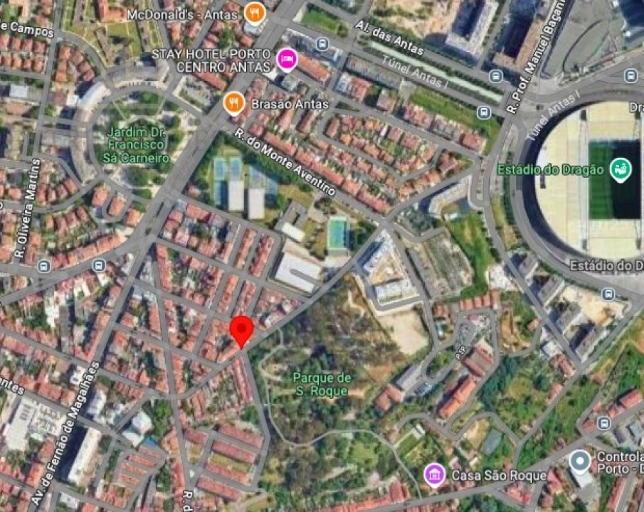 Apartamento T2 para Venda em Campanhã Foto 17