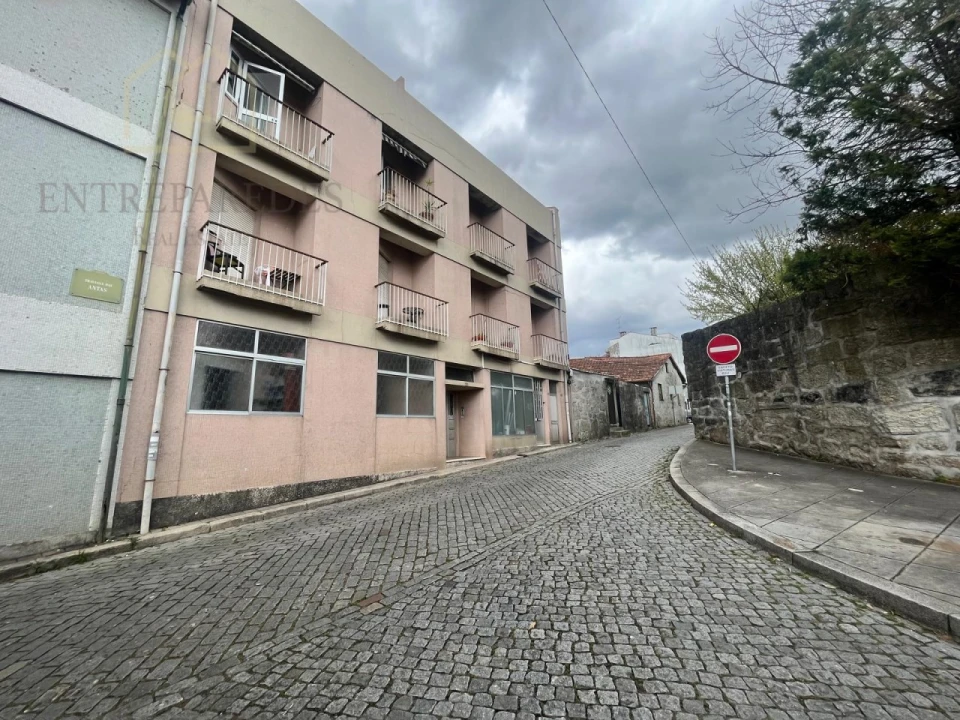 Apartamento T2 para Venda em Campanhã Foto 15