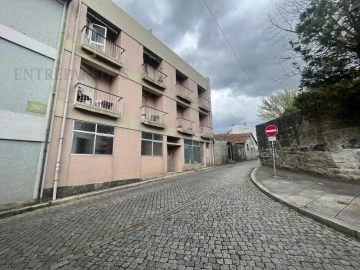 Apartamento T2 para Venda em Campanhã
