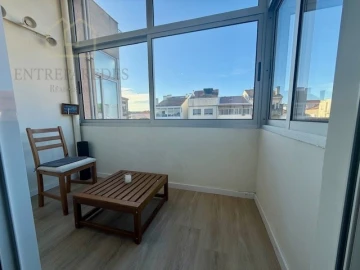 Apartamento T2 para Venda em Campanhã