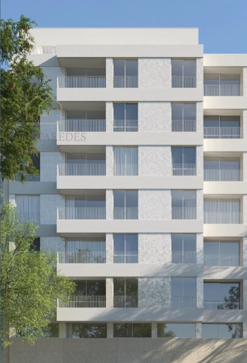 Apartamento T2 para Venda em Lordelo do Ouro e Massarelos
