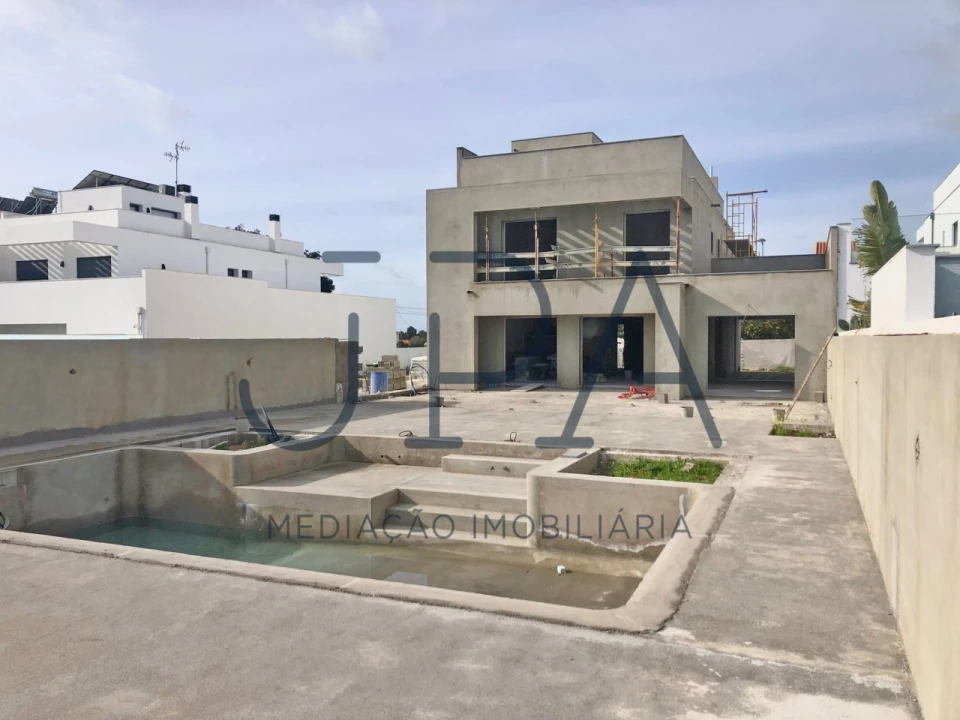 Moradia T4 para Venda em Castro Marim Foto 3