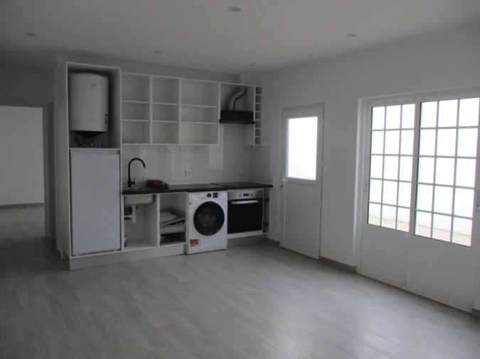 Moradia T1 para Venda em Vila Chã de Ourique Foto 3