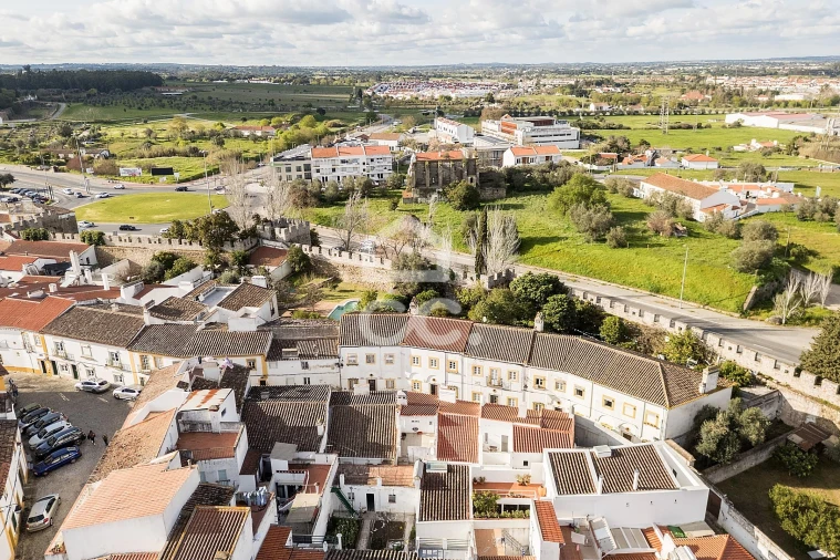 Moradia T1 para Venda em Évora (São Mamede, Sé, São Pedro e Santo Antão) Foto 25
