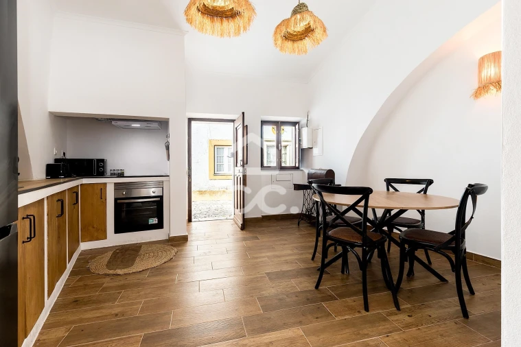 Moradia T1 para Venda em Évora (São Mamede, Sé, São Pedro e Santo Antão) Foto 7