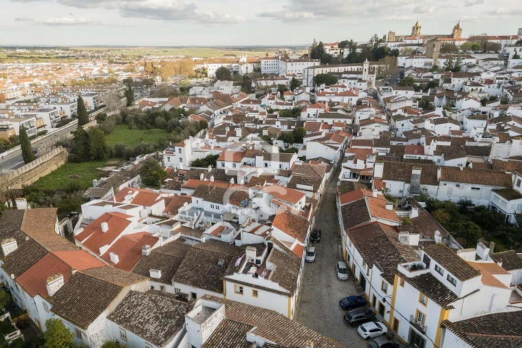 Moradia T1 para Venda em Évora (São Mamede, Sé, São Pedro e Santo Antão) Foto 28