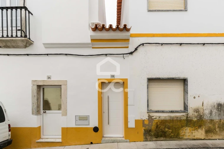 Moradia T1 para Arrendamento em Viana do Alentejo Foto 2